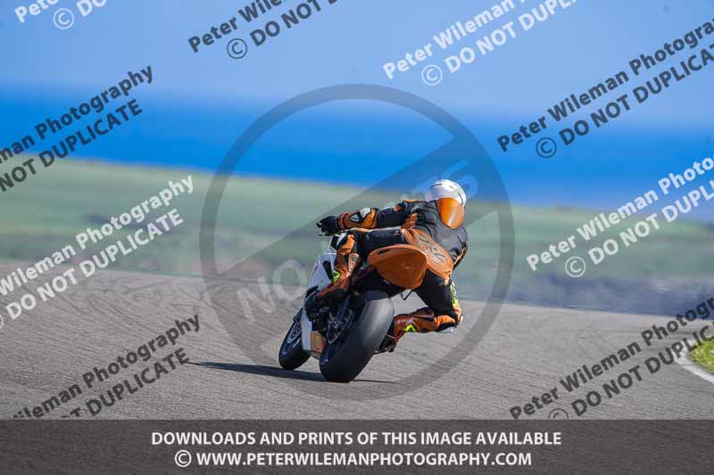 anglesey no limits trackday;anglesey photographs;anglesey trackday photographs;enduro digital images;event digital images;eventdigitalimages;no limits trackdays;peter wileman photography;racing digital images;trac mon;trackday digital images;trackday photos;ty croes